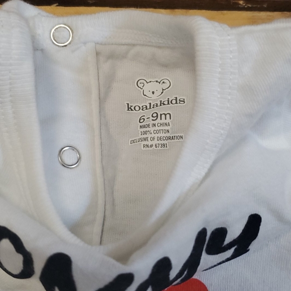 Bundle Of 3 Onesies Size 6-9 Months #A33 - Picture 8 of 8